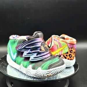 Nike Kyrie Hybrid S2 EP 'Pineapple'